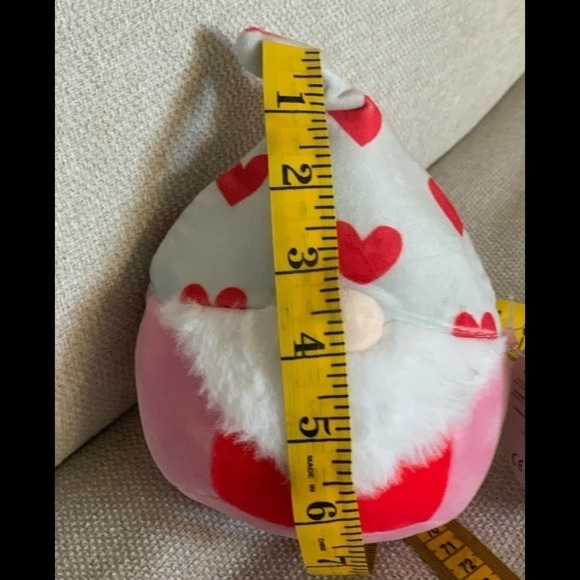 Squishmallows Remi The Gnome - Picture 7 of 7